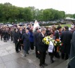 7 мая в Берлине возложили венки к памятнику в Тиргартене